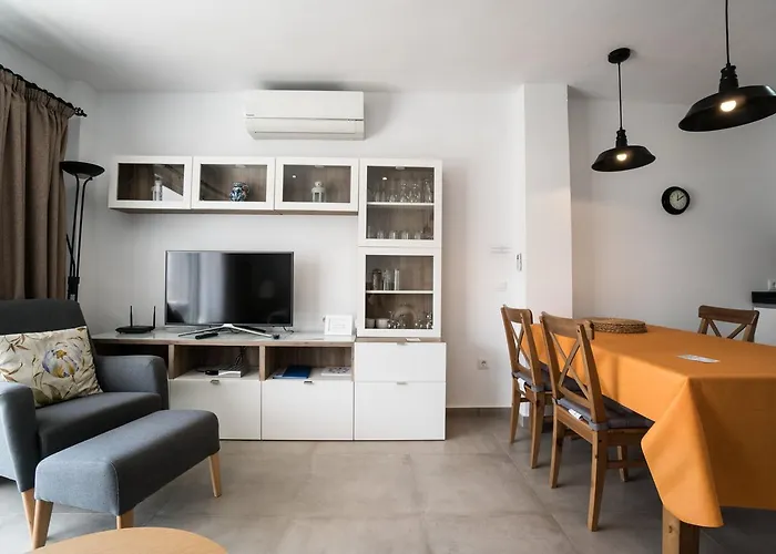 Apartment Torresol 408 Menyber *